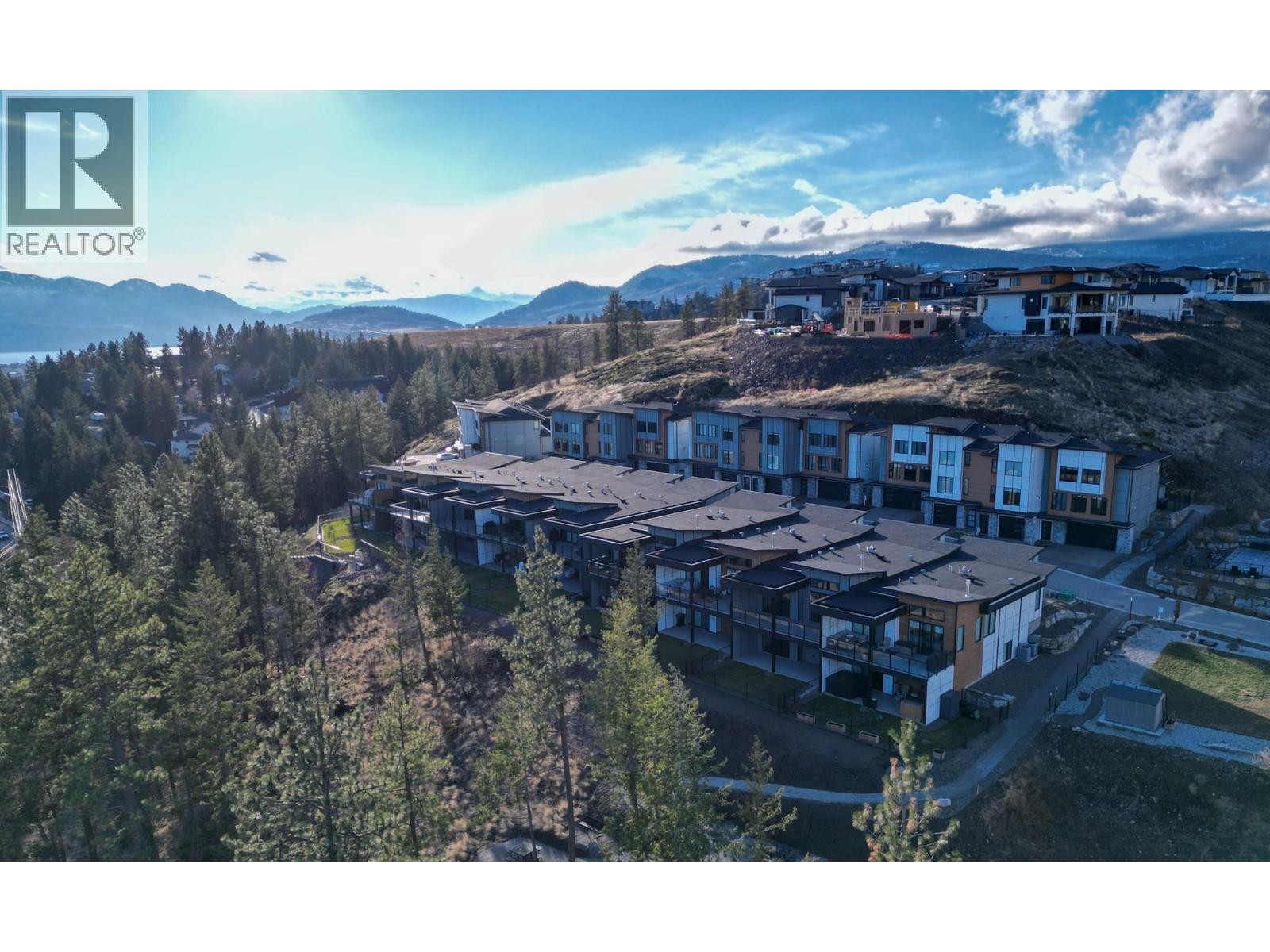 2835 Canyon Crest Drive Unit# 2