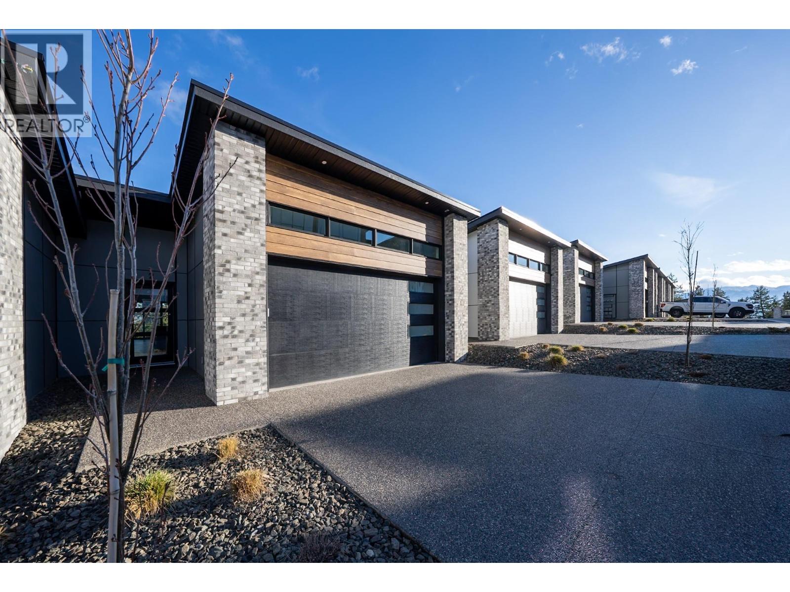 2835 Canyon Crest Drive Unit# 2