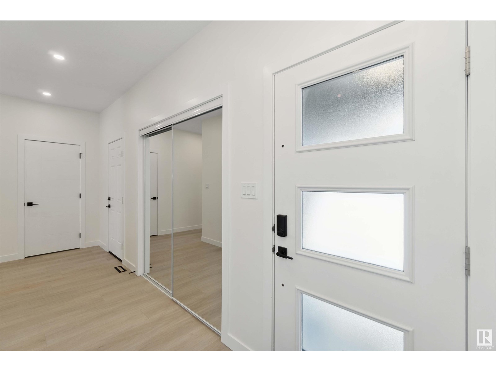 15 BRUNSWYCK CR
