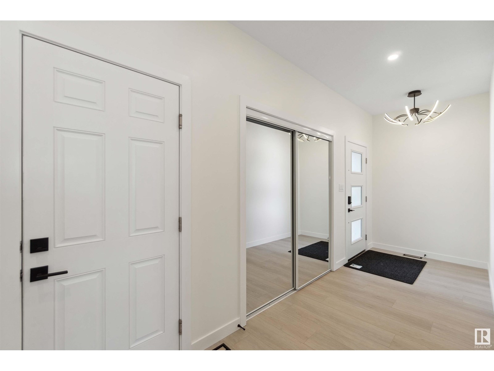 15 BRUNSWYCK CR
