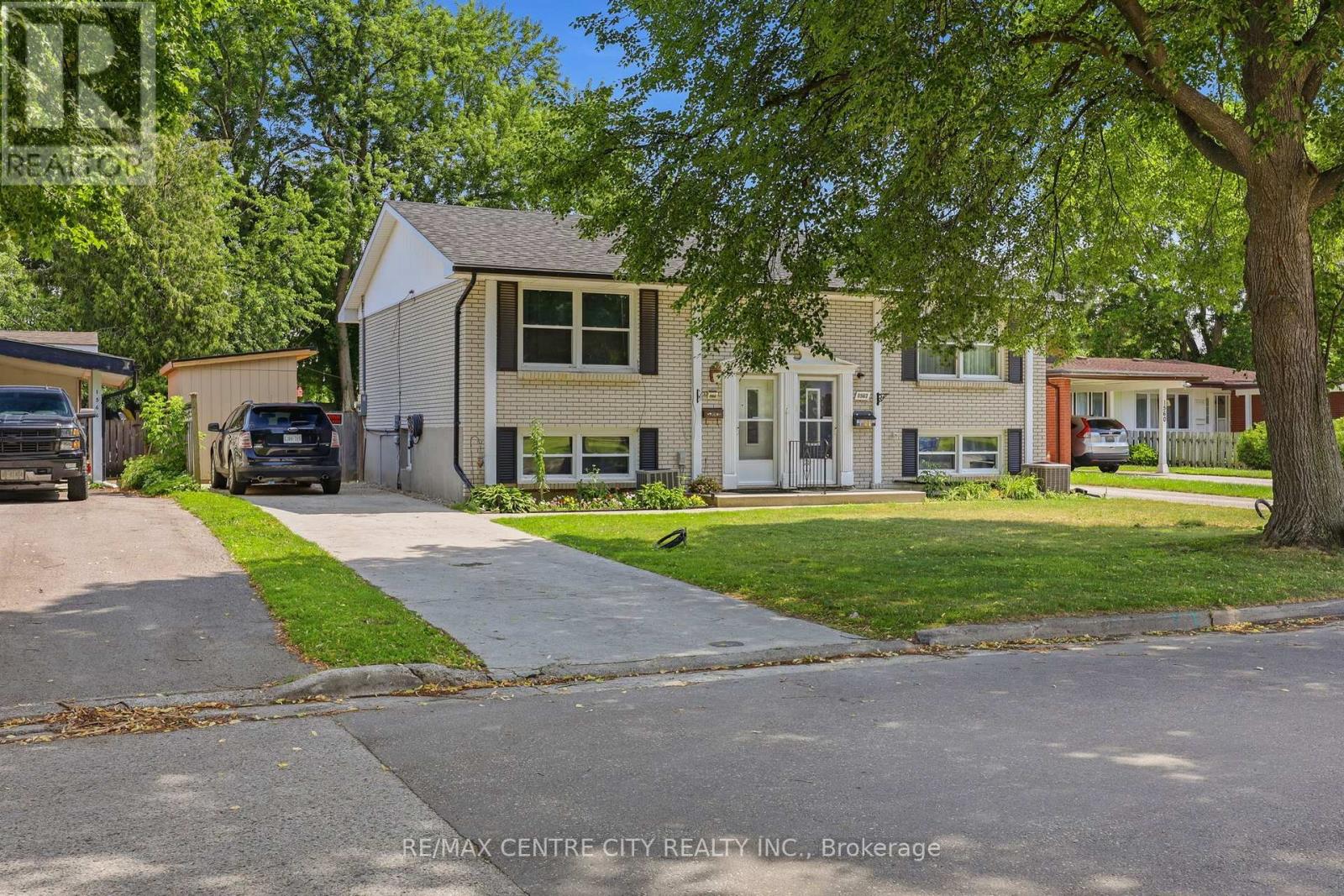 Photo 1 of 47 — 1564 NAIRN AVENUE, London East (East D), ON N5V2P2