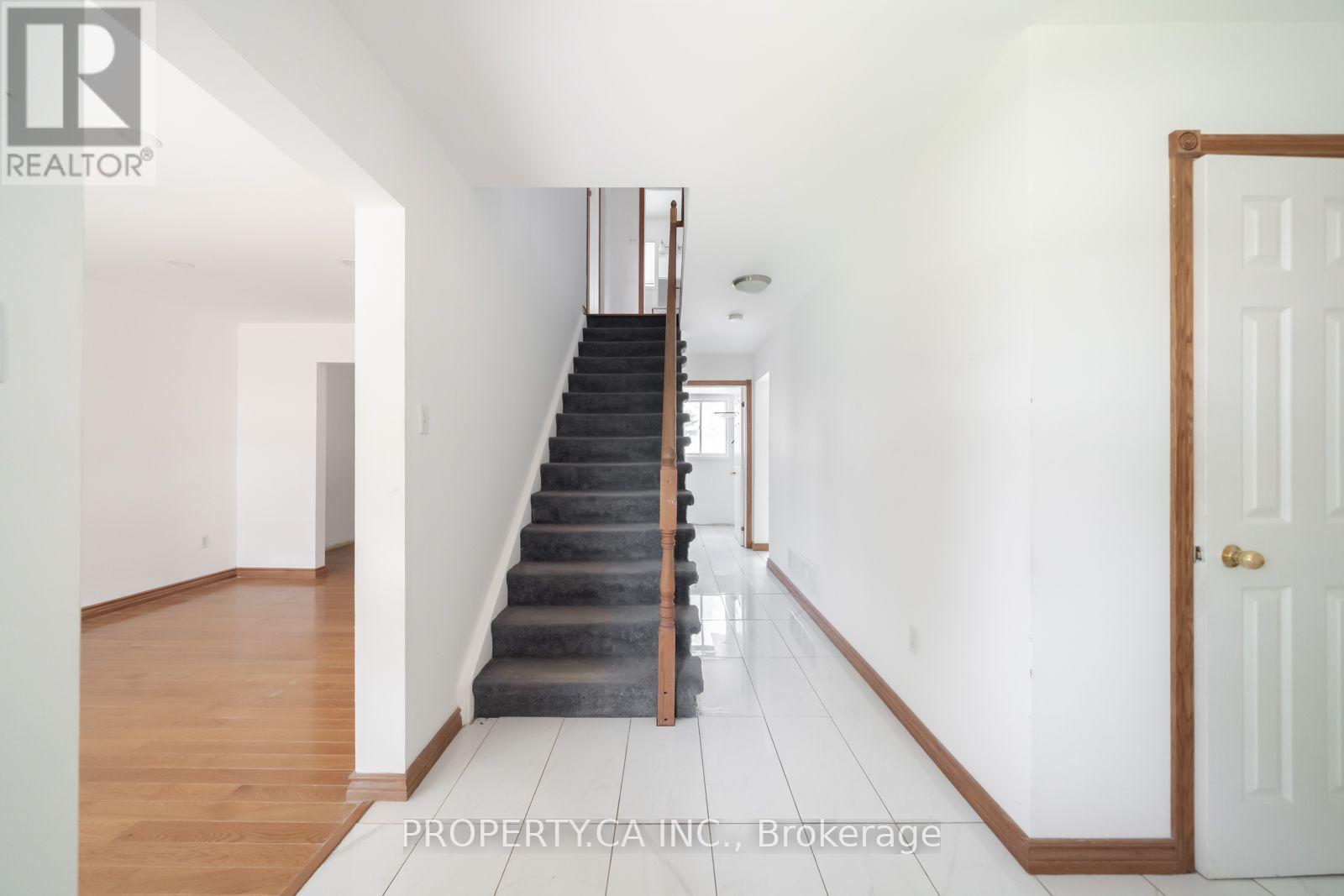 51 LEGGOTT AVENUE