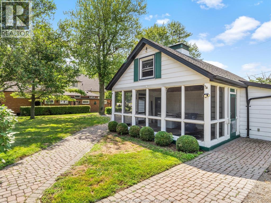 13050 RIVERSIDE DRIVE East