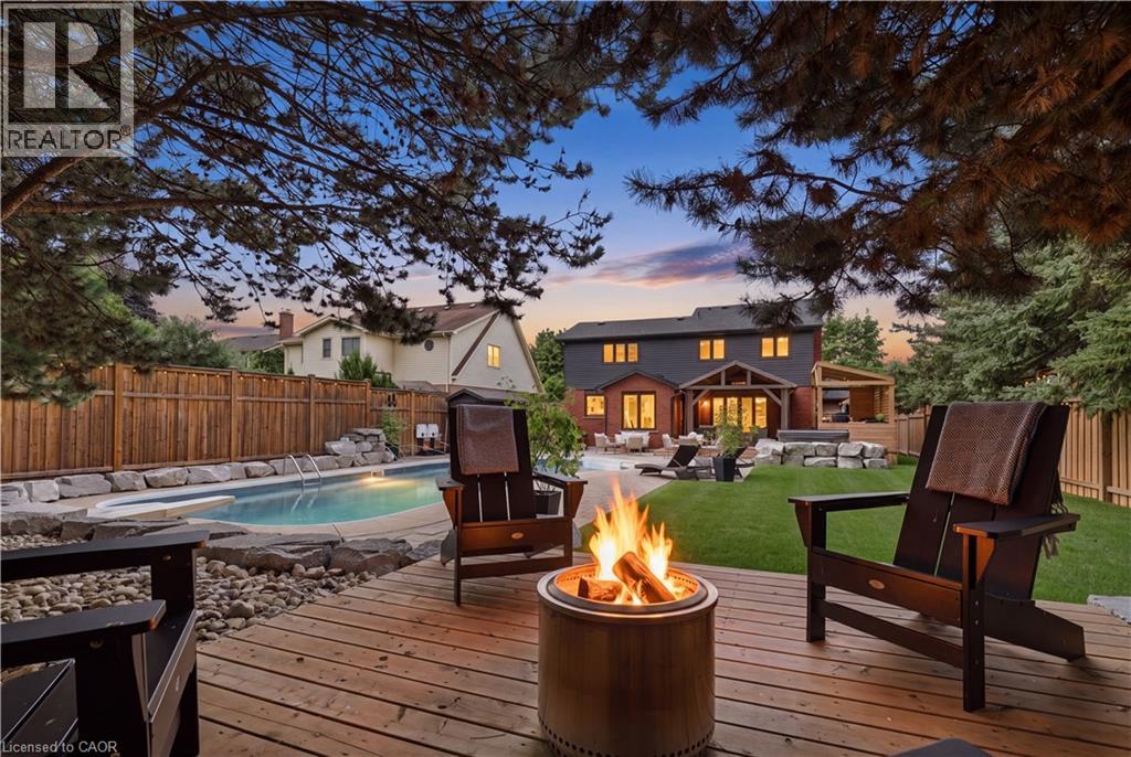 10 ROLLING ACRES Drive