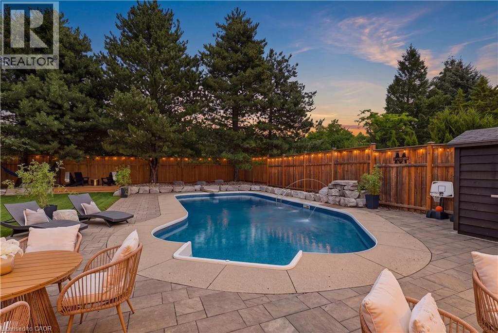 10 ROLLING ACRES Drive