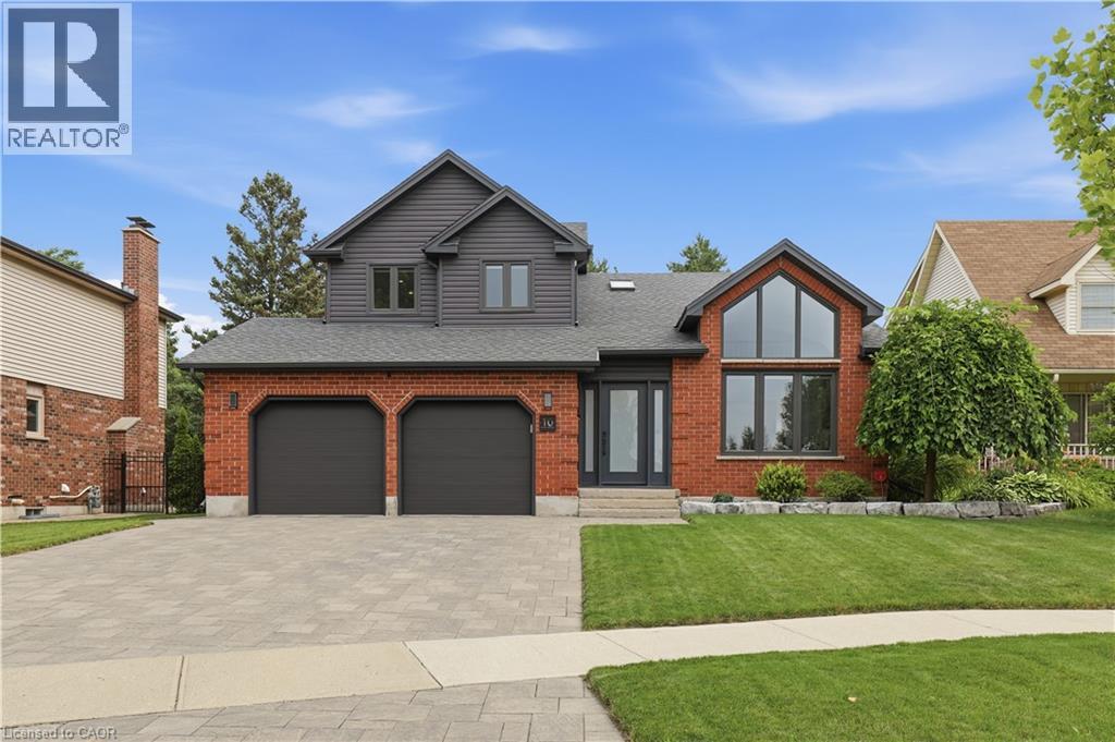 10 ROLLING ACRES Drive