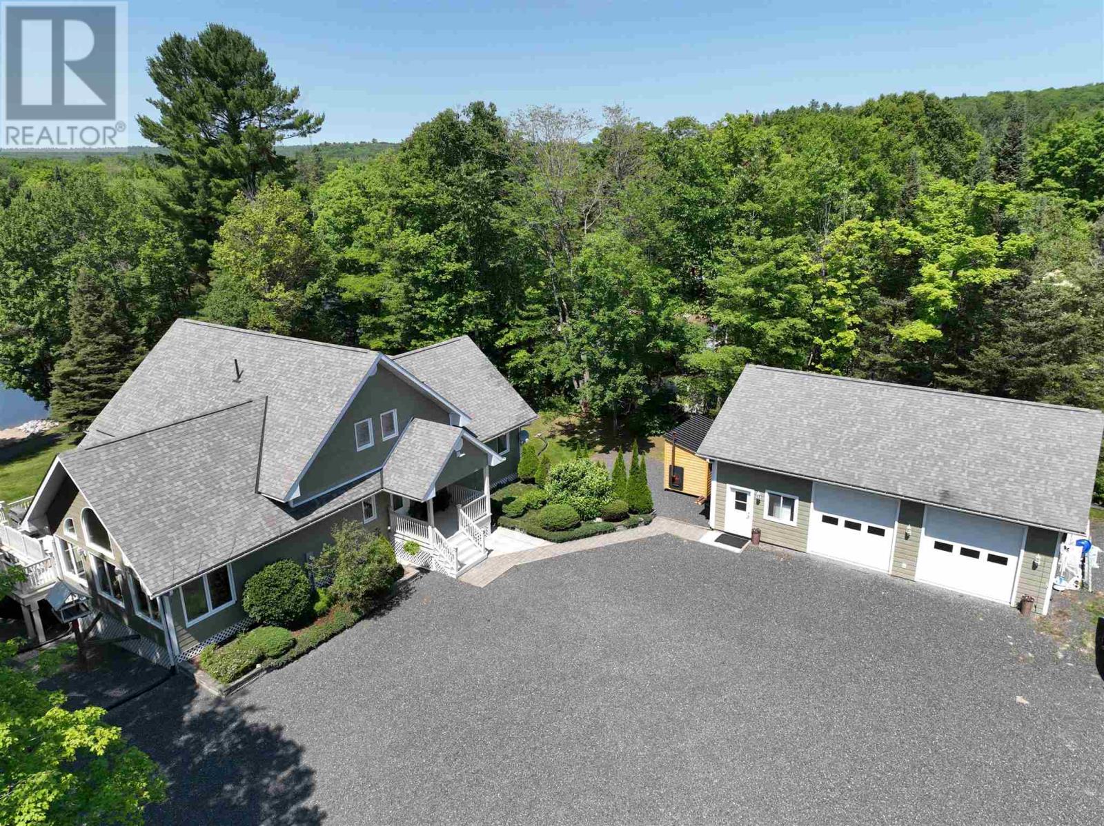 11 River DR