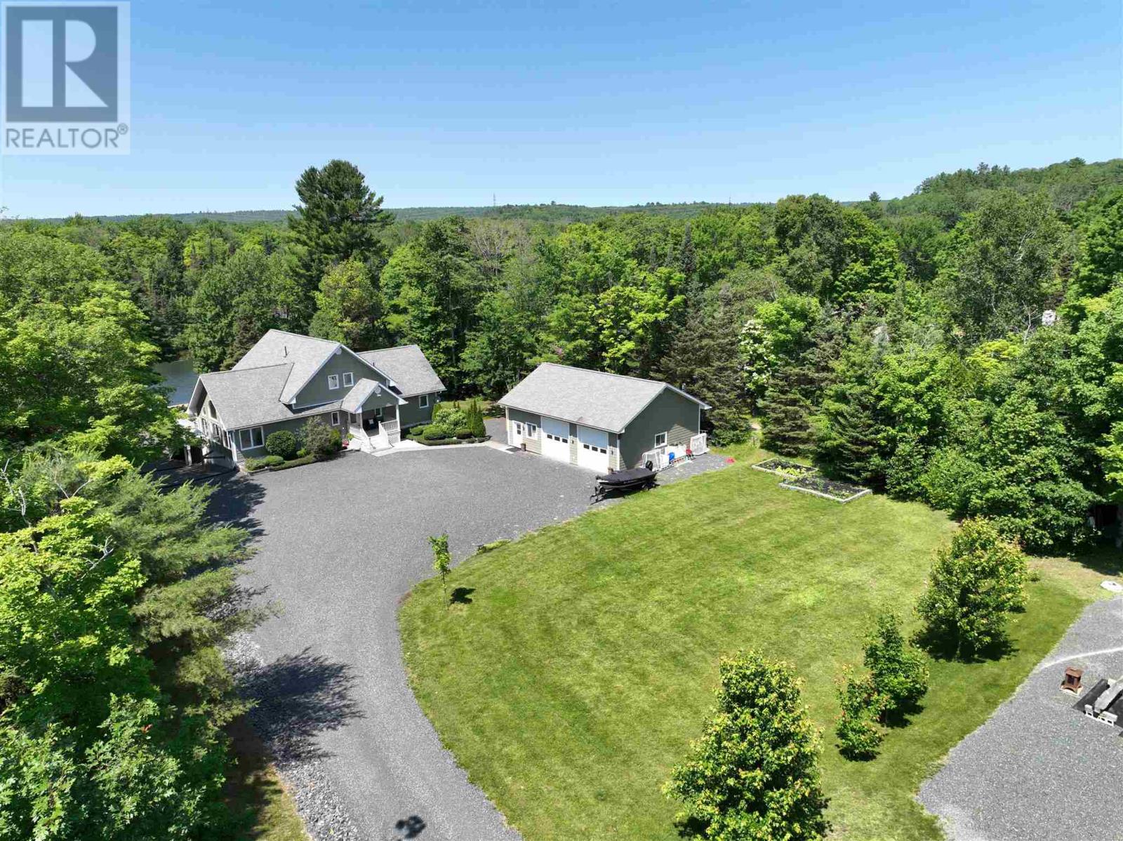 11 River DR