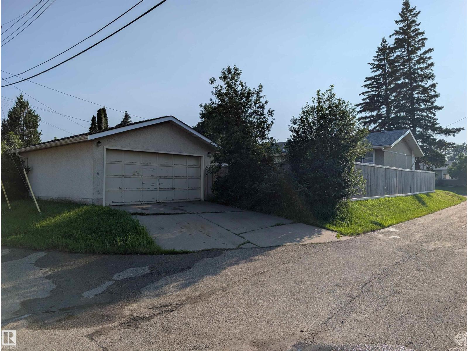 9325 168 ST NW