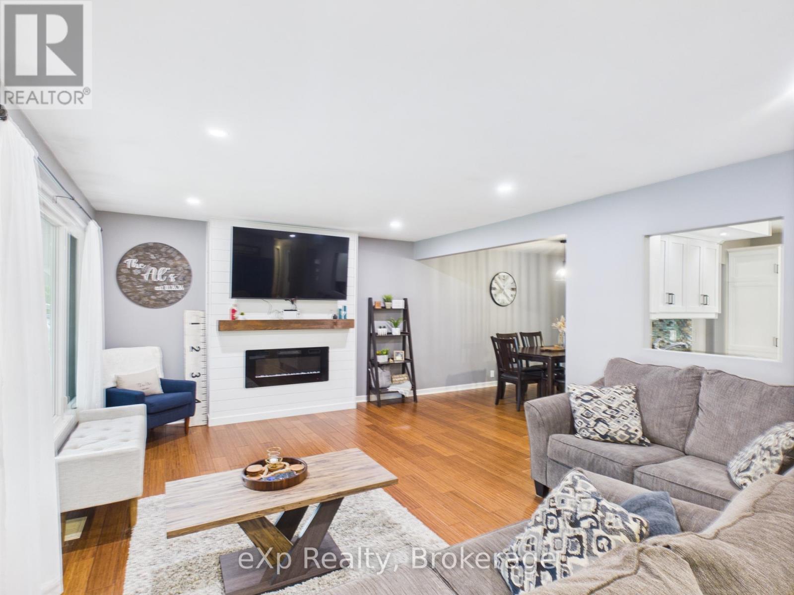 32 CENTENNIAL STREET