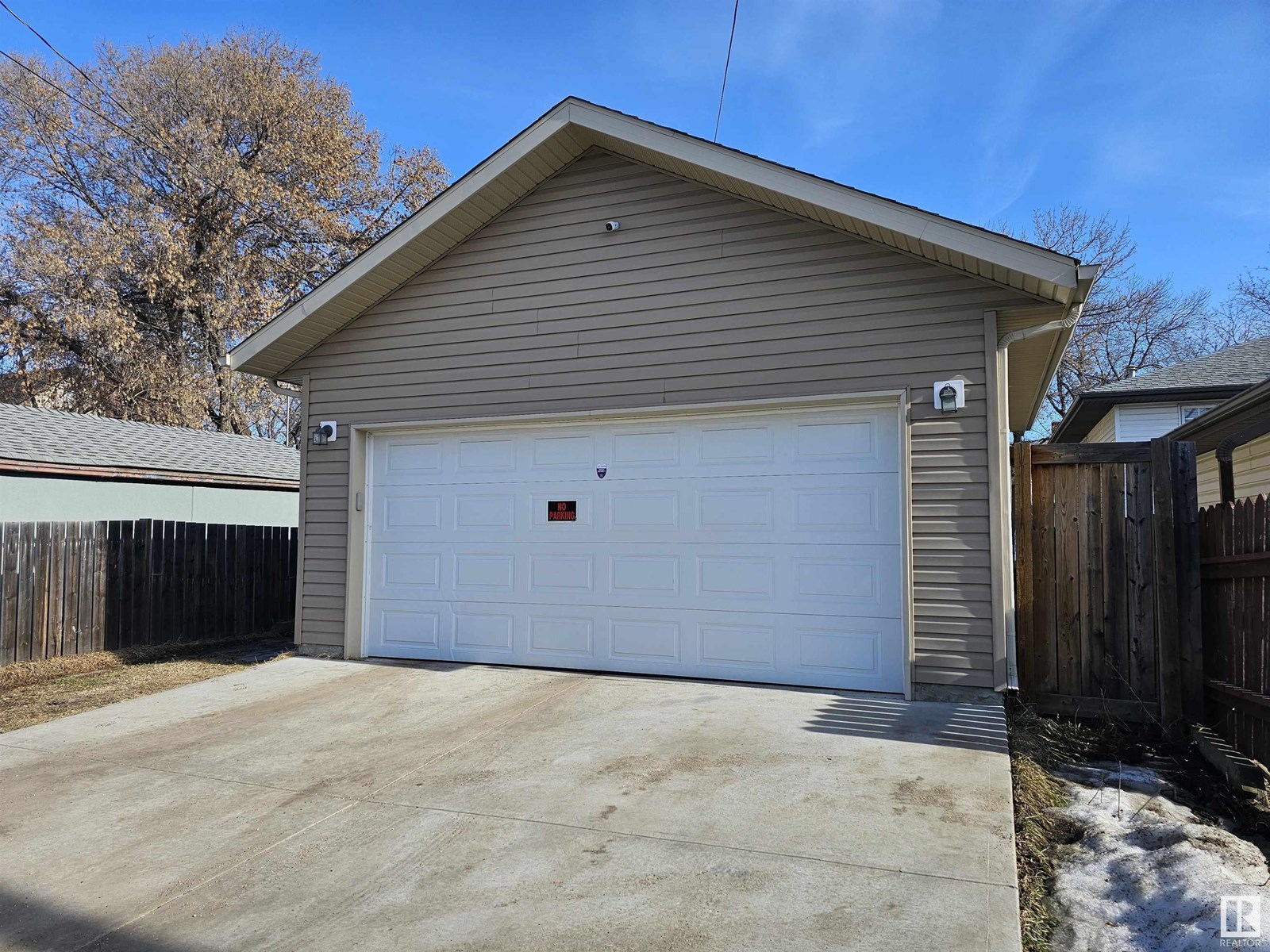 11250 94st NW NW