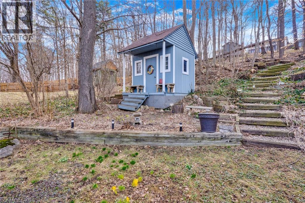 37 YELLOW BIRCH Drive