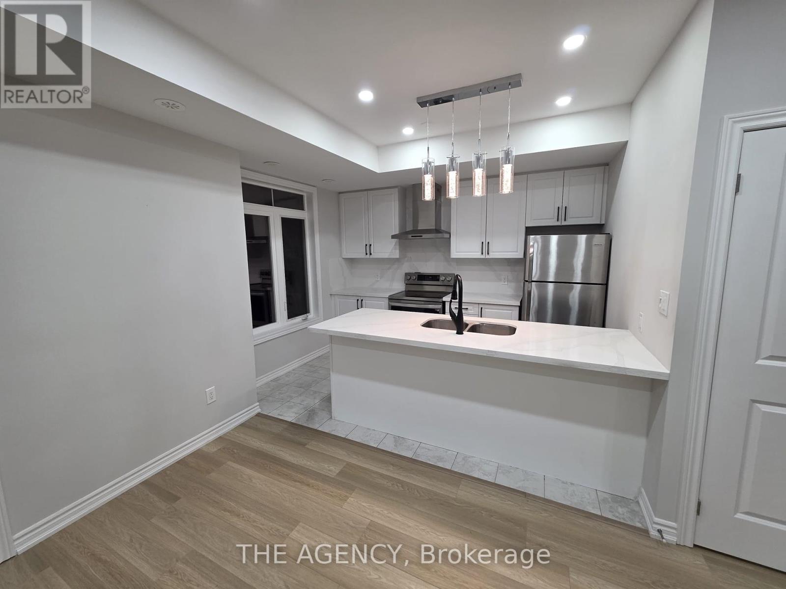 76 - 1768 REX HEATH DRIVE S