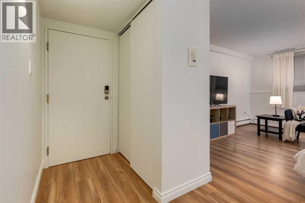 504, 11620 Elbow Drive SW