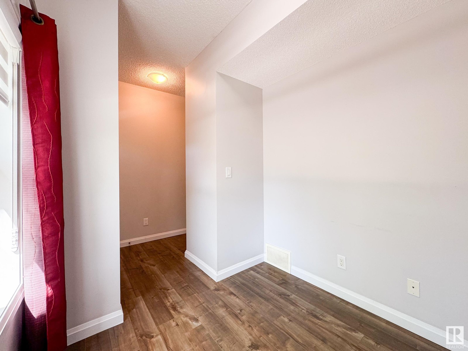 #40 3710 ALLAN DR SW