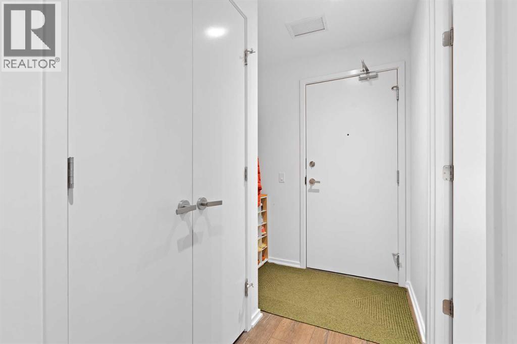 317, 615 6 Avenue SE