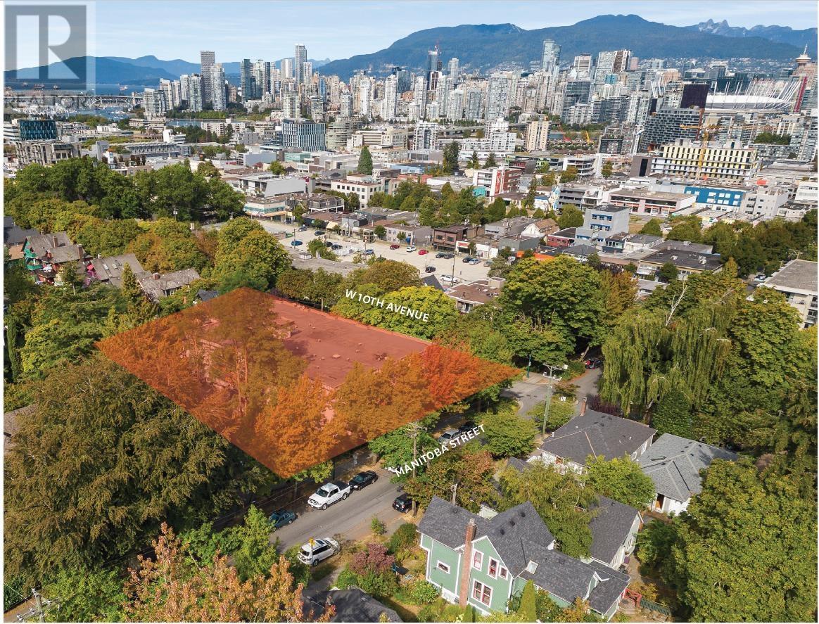 110 W 10TH AVENUE