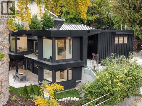 2508 NELSON AVENUE West Vancouver BC V7V2R6