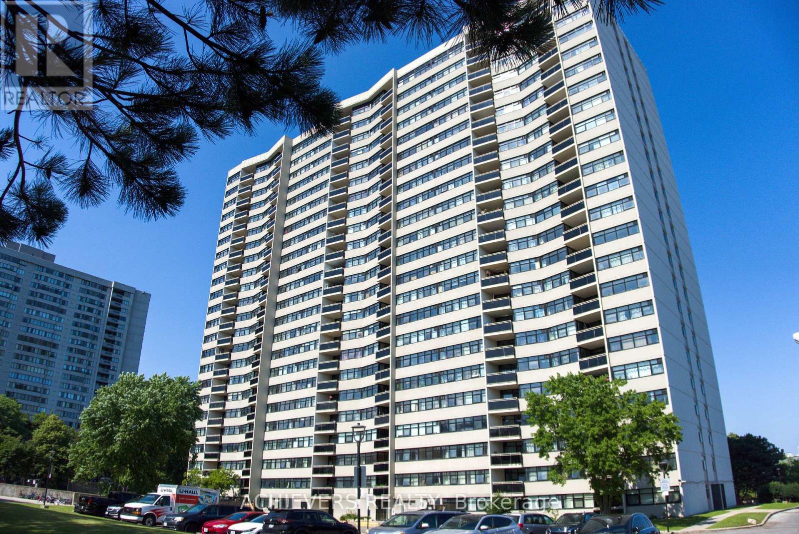 Photo 1 of 46 — PH 6 - 100 ECHO POINT Unit PH 6, Toronto (L'Amoreaux), ON M1W2V2