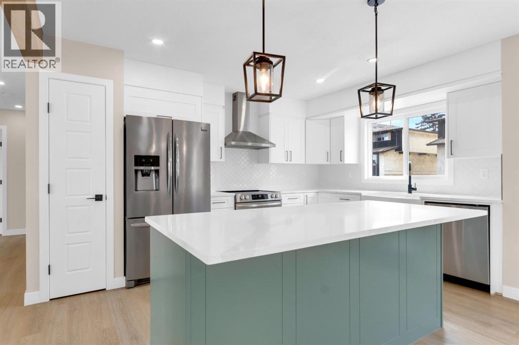 956 Bracewood Rise SW