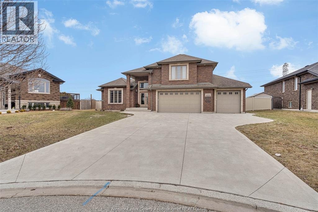 1298 DEER RUN TRAIL