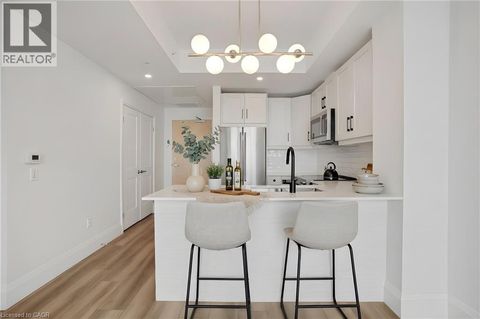 60 CHARLES Street W Unit# 1904 Kitchener ON N2G0C9