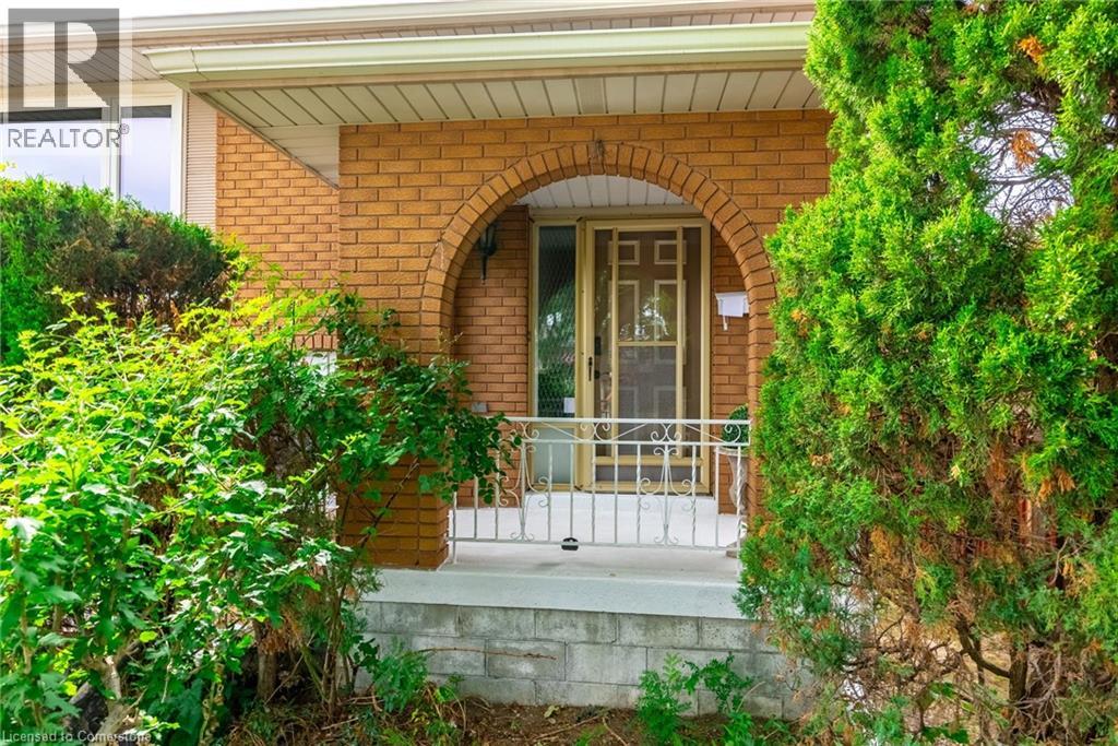 18 RENNER Court