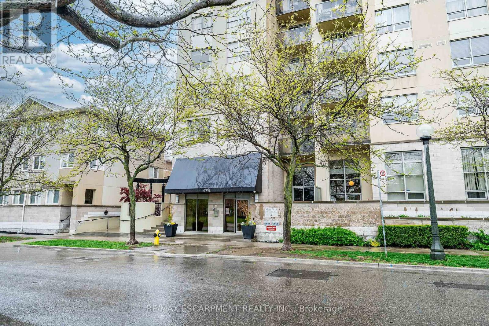 402 - 4 ELSINORE PATH