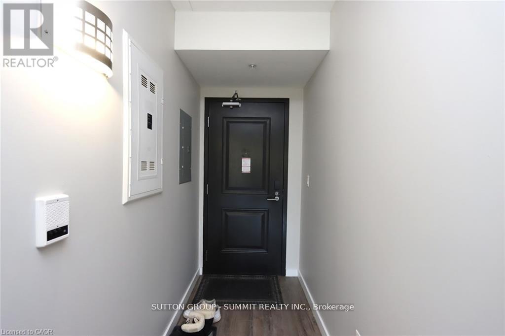 216 - 1291 GORDON STREET