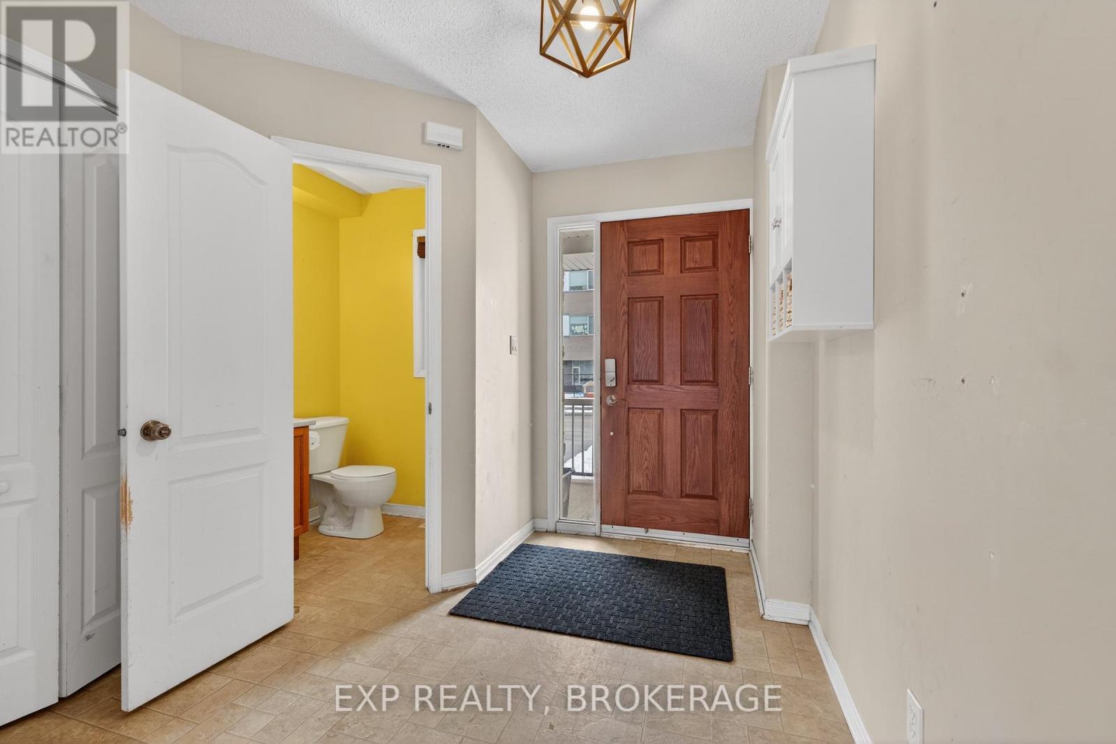 504 ST MARTHA STREET