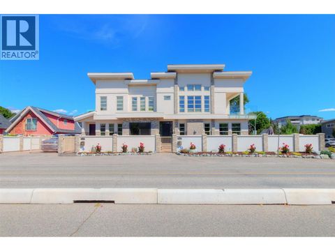 2575 Abbott Street Kelowna BC V1Y9T9