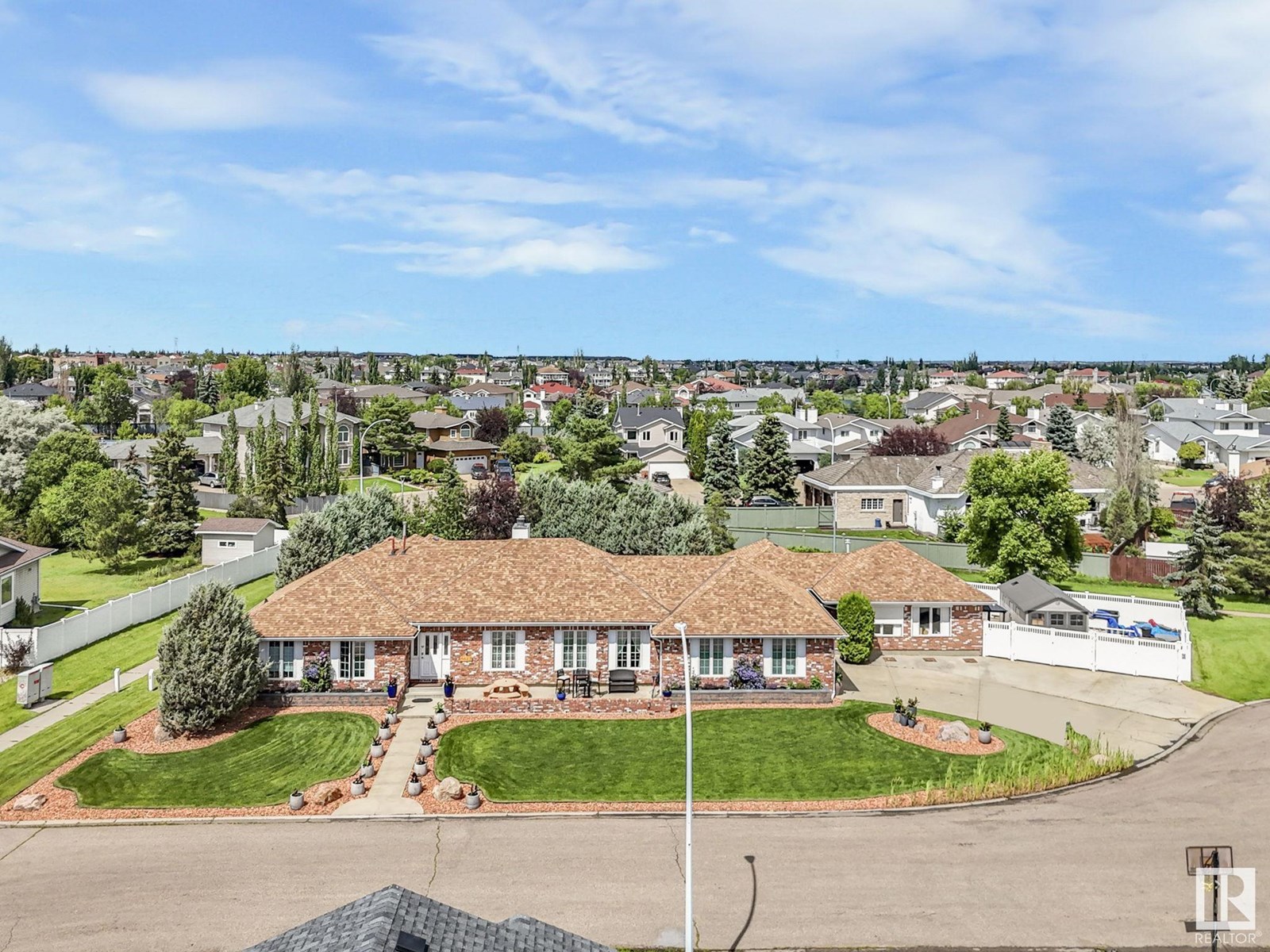 5612 152A AV NW