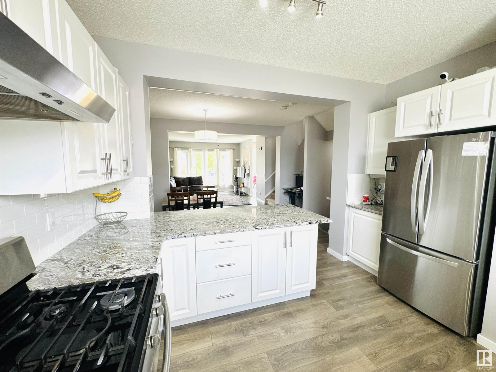 5832 ANTHONY CR SW