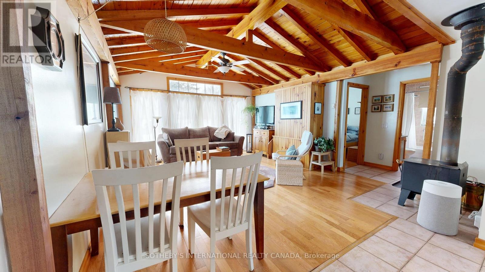 929 TANGLEWOOD DRIVE