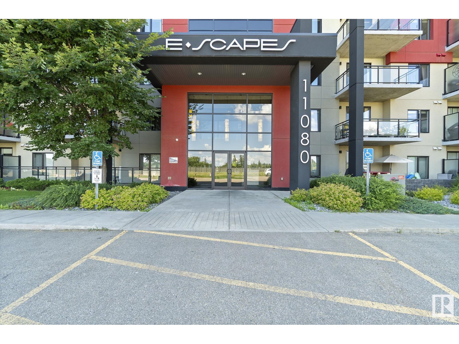#213 11080 ELLERSLIE RD SW