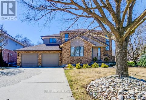 593 GUILDWOOD PLACE N Waterloo ON N2K3M3