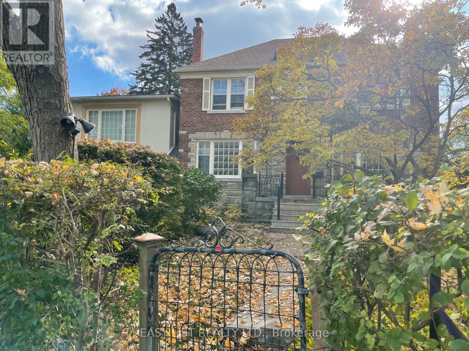 205 RIDLEY BOULEVARD