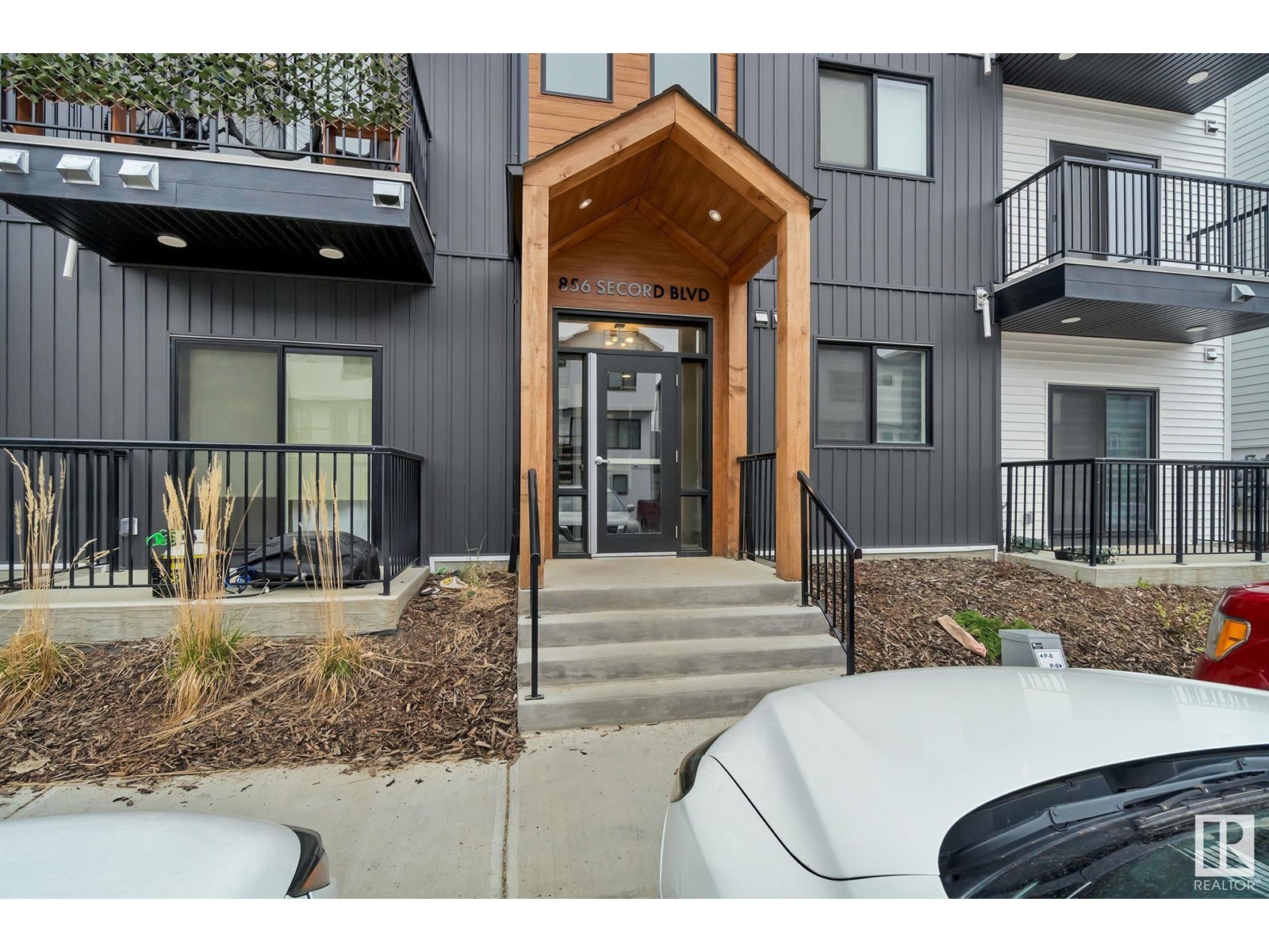 #306 856 SECORD BV NW
