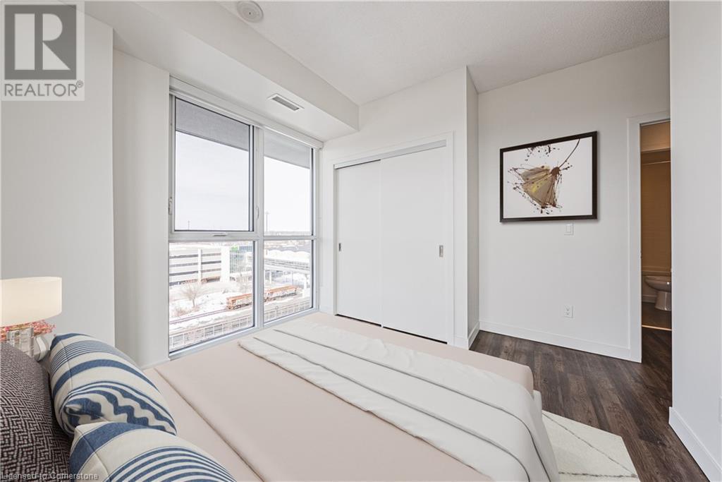 2081 FAIRVIEW Street Unit# 812