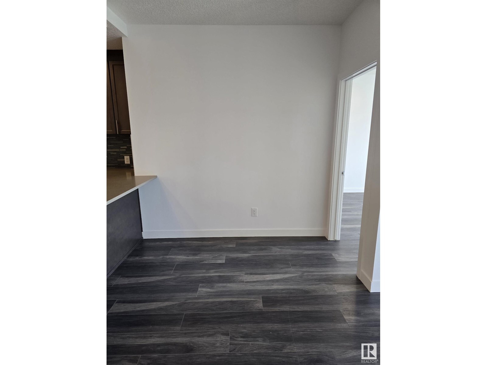 #206 1316 Windermere WY SW