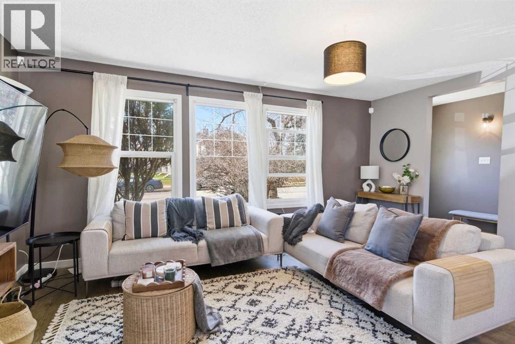 14767 Deer Ridge Drive SE