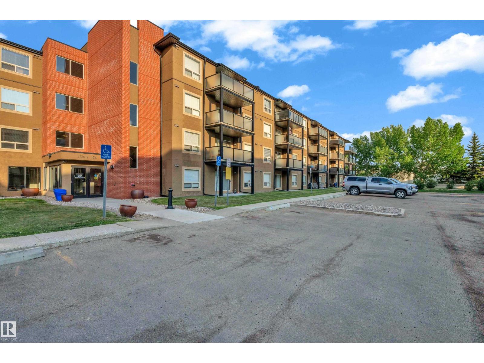 #305 13907 136 ST NW