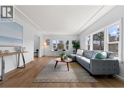 341 SHERBROOKE STREET New Westminster BC V3L3M4