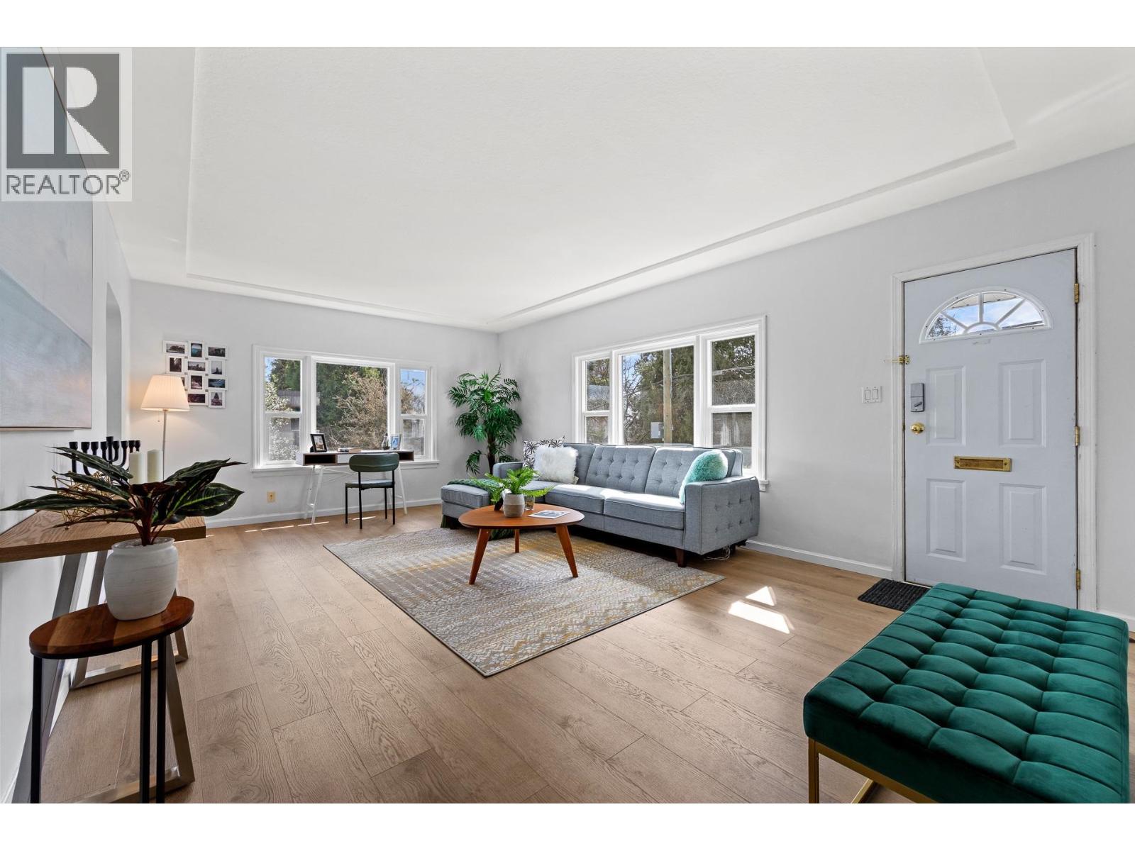 341 SHERBROOKE STREET