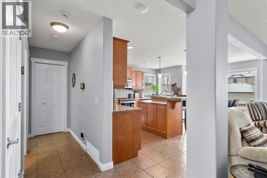 147 Coventry Hills Drive NE