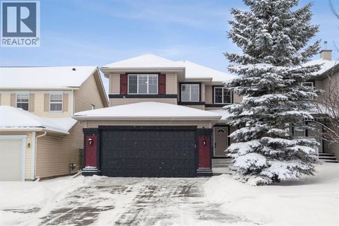 147 Coventry Hills Drive NE Calgary AB T3K6A5