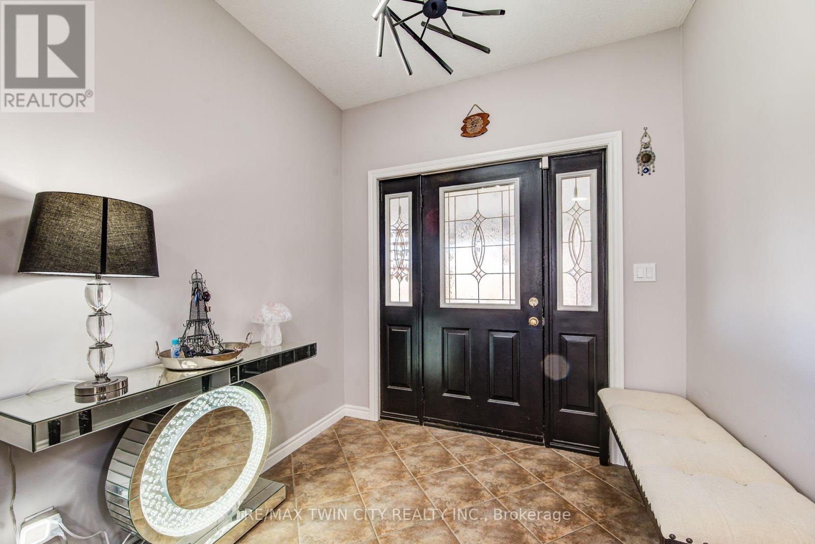 144 UDVARI CRESCENT