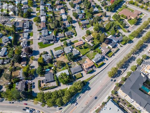 727 Glenburn Street Kelowna BC V1Y4G4