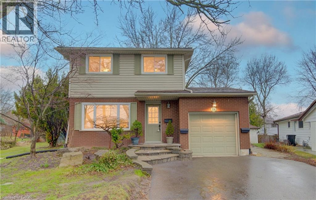 34 FOREST GLEN Court