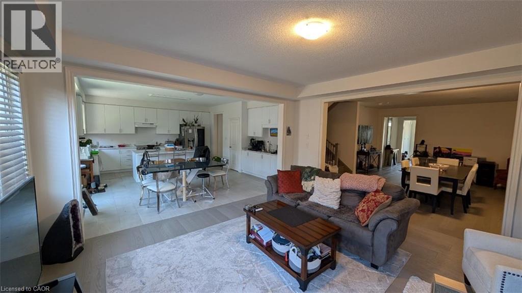 20 ZIMMERMAN Gardens